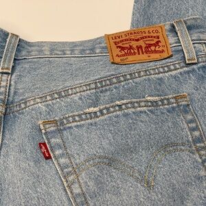 Levi's 501 Straight Jeans in Faded Light Blue